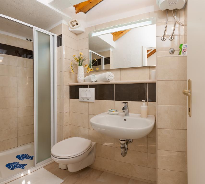 Holiday Home Vineyard House Бол Екстер'єр фото