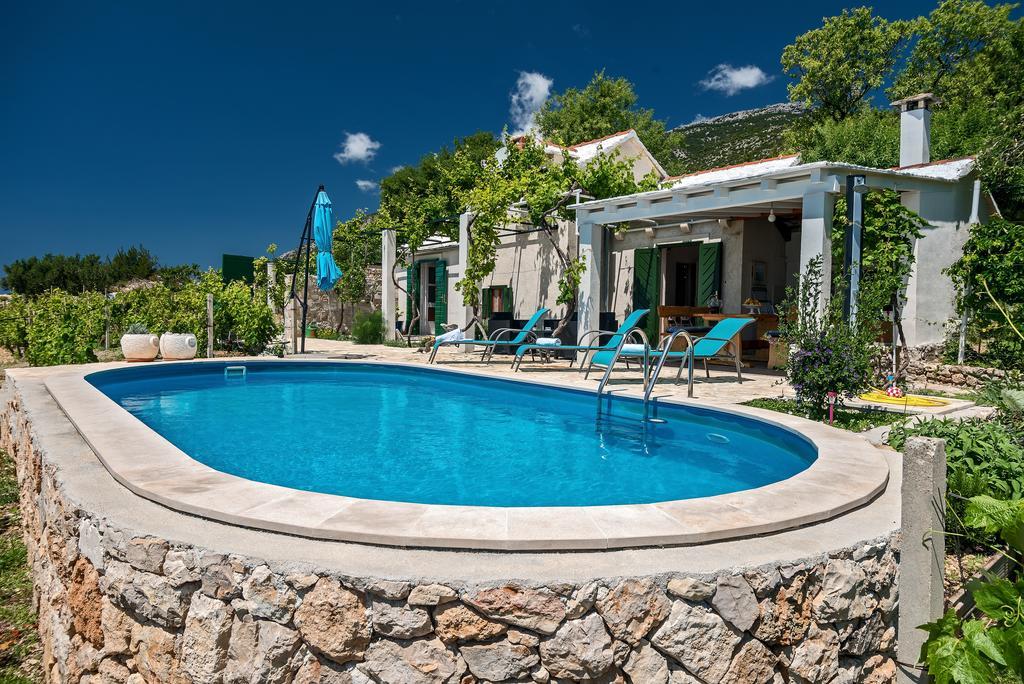 Holiday Home Vineyard House Бол Екстер'єр фото