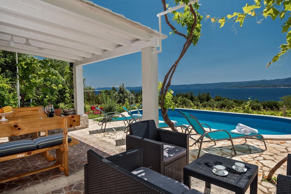 Holiday Home Vineyard House Бол Екстер'єр фото