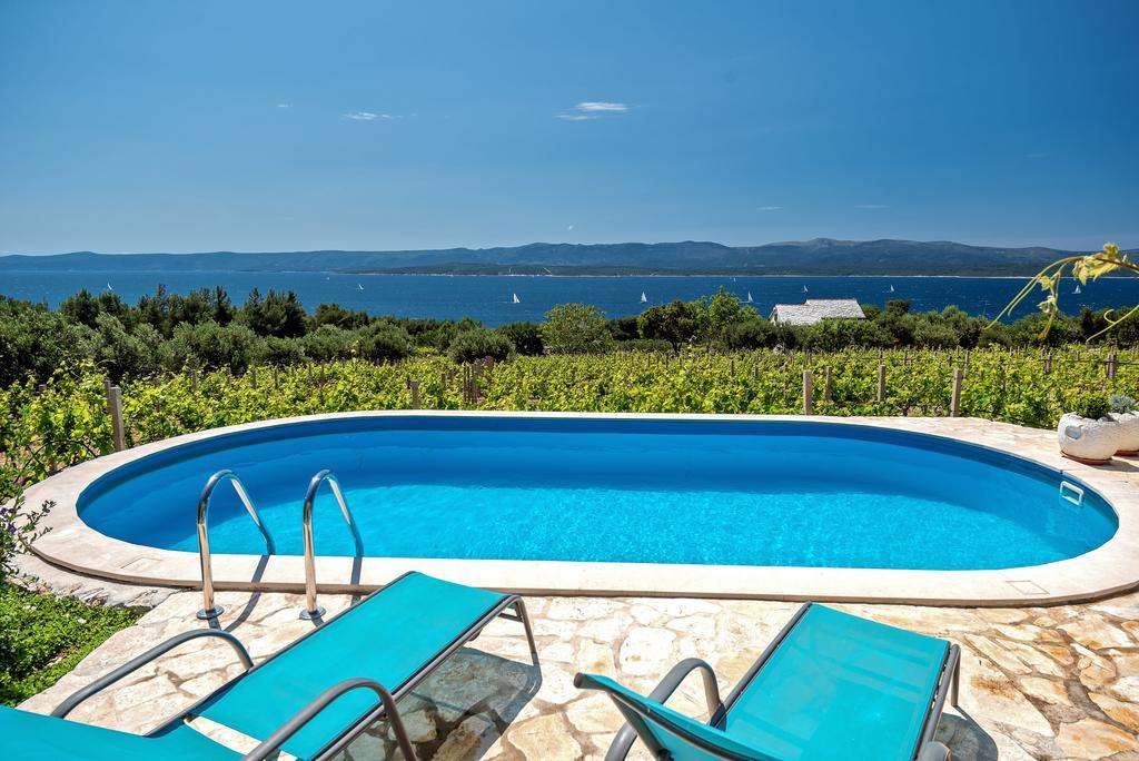 Holiday Home Vineyard House Бол Екстер'єр фото