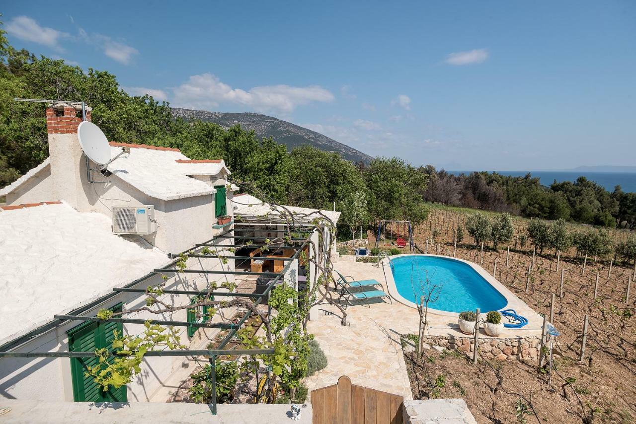 Holiday Home Vineyard House Бол Екстер'єр фото