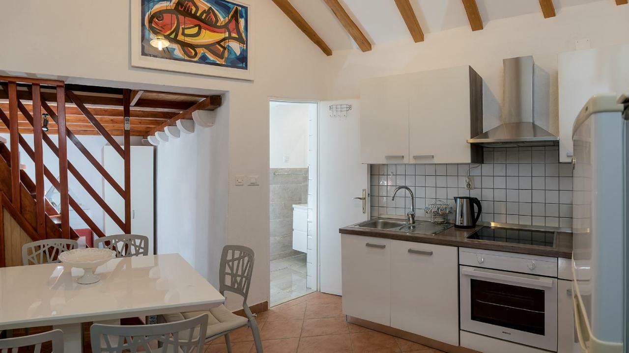 Holiday Home Vineyard House Бол Екстер'єр фото